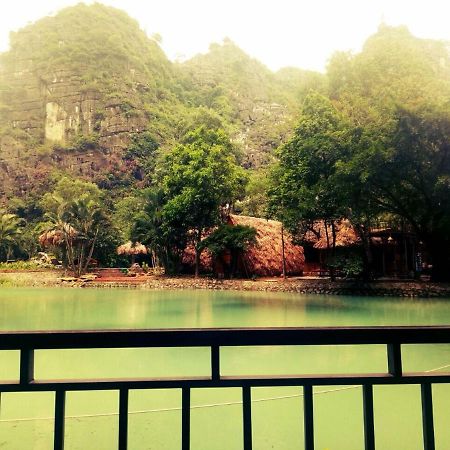 Linh Linh Homestay Ninh Bình Exteriör bild