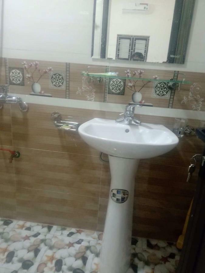 Linh Linh Homestay Ninh Bình Exteriör bild