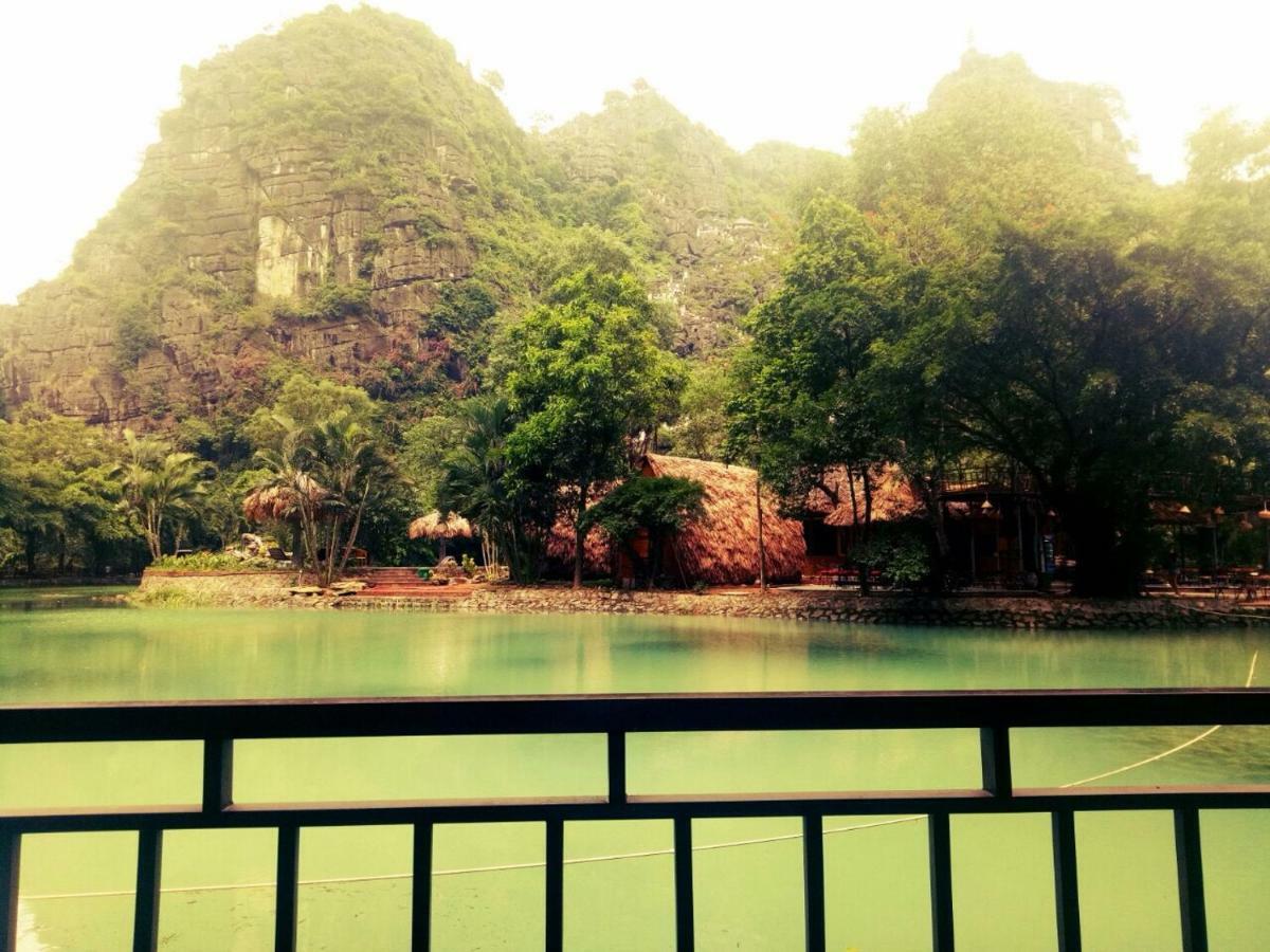 Linh Linh Homestay Ninh Bình Exteriör bild